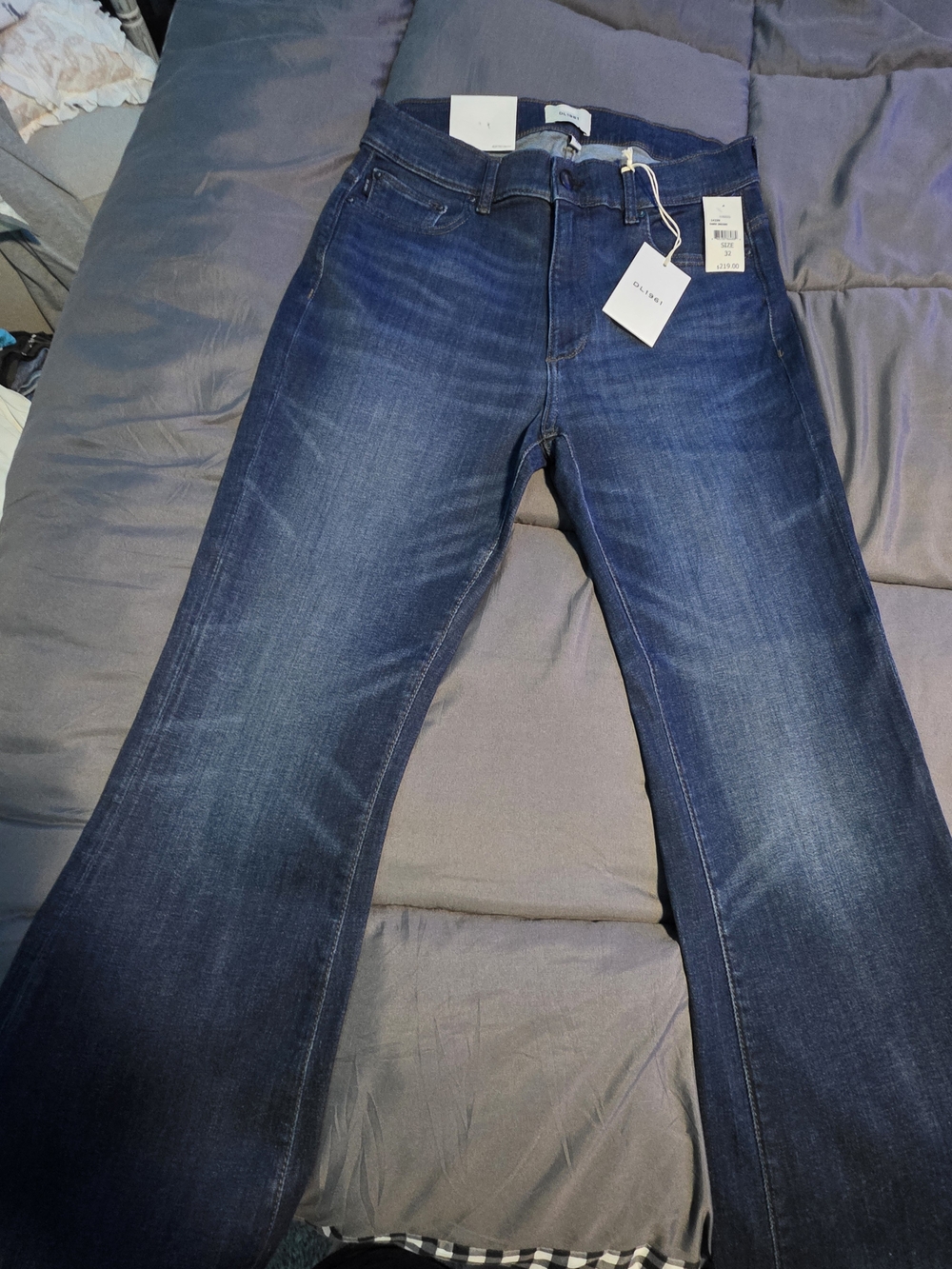 DL1961 Women's Dark Blue Flare Jeans